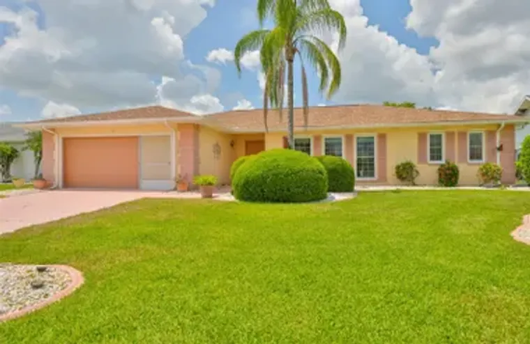 608 FORT DUQUESNA DR, SUN CITY CENTER, F..., Sun City Center, FL 33573