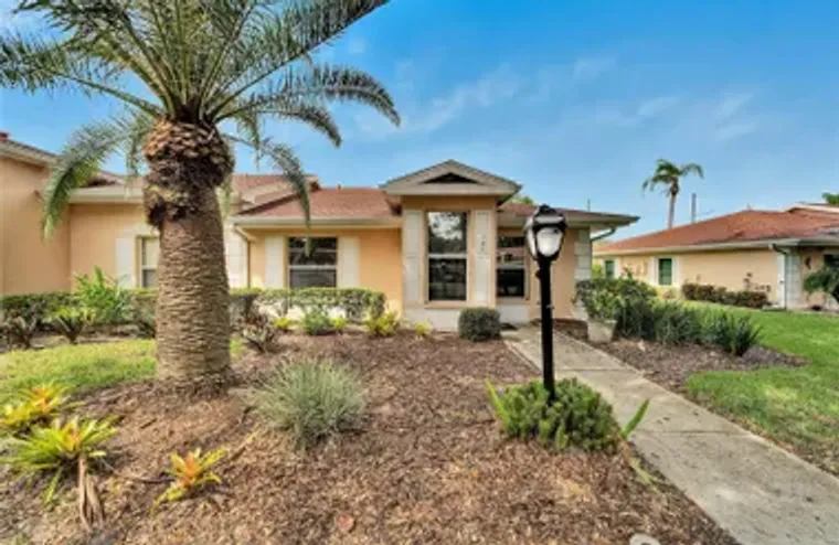 120 KNOLLPOINT DR, SUN CITY CENTER, FL, ..., Sun City Center, FL 33573