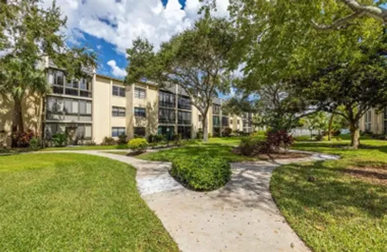 14130 ROSEMARY LN 2208, LARGO, FL, 33774, Largo, FL 33774