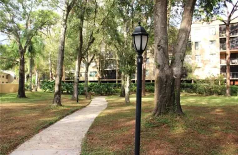 3076 EASTLAND BLVD 106, CLEARWATER, FL, ..., Clearwater, FL 33761