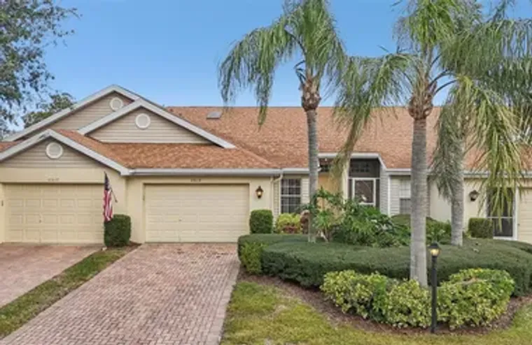 2315 NEW ORCHARD CT 40, SUN CITY CENTER,..., Sun City Center, FL 33573