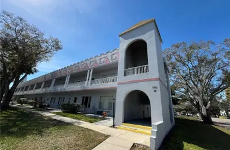 2100 WORLD PARKWAY BLVD APT 56, CLEARWAT..., Clearwater, FL 33763