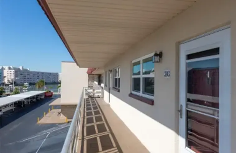 3010 59TH ST 303, GULFPORT, FL, 33707, Gulfport, FL 33707