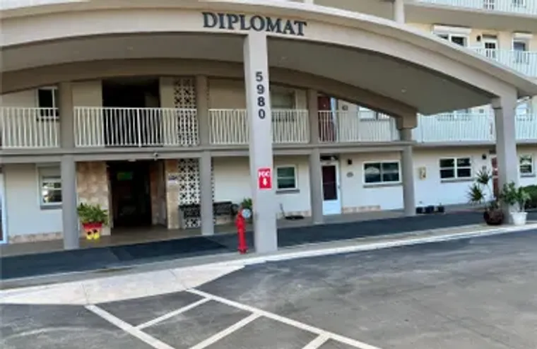 5980 SHORE BLVD 510, GULFPORT, FL, 33707, Gulfport, FL 33707