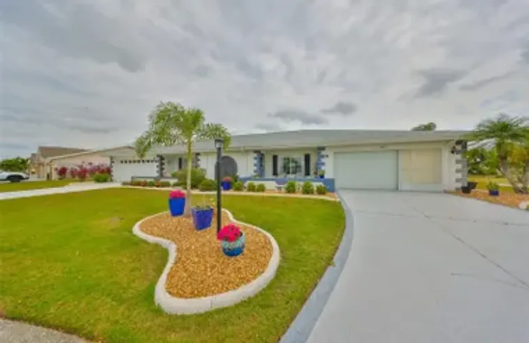 1805 COLUMBINE PL, SUN CITY CENTER, FL, ..., Sun City Center, FL 33573