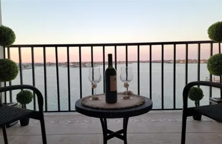 7700 SUN ISLAND DR 608, SOUTH PASADENA, ..., South Pasadena, FL 33707