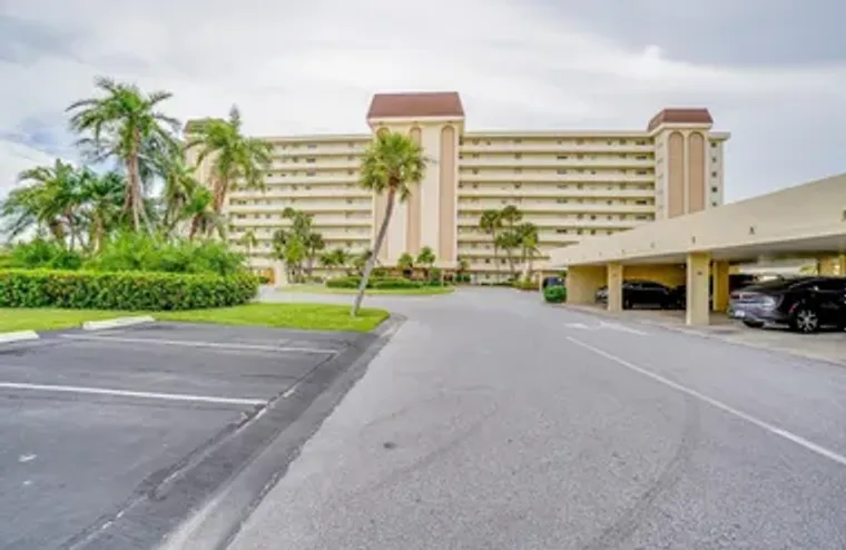 4750 COVE CIR APT 706, SAINT PETERSBURG,..., Saint Petersburg, FL 33708