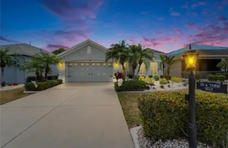 1102 EMERALD DUNES DR, SUN CITY CENTER, ..., Sun City Center, FL 33573