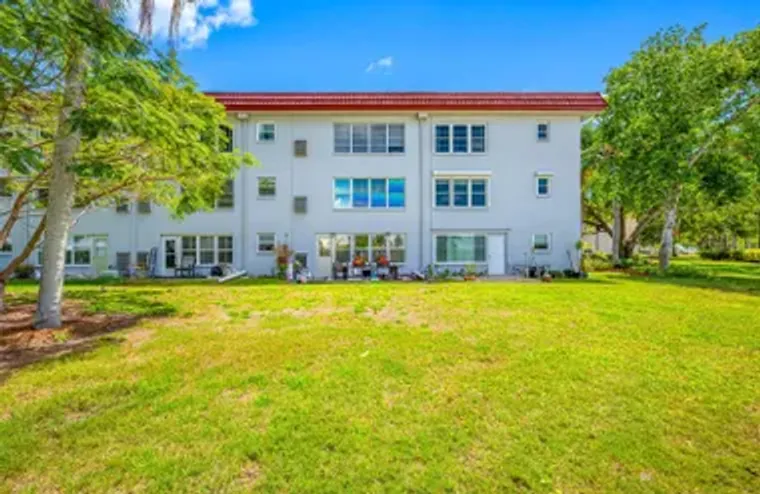 5660 80TH ST N UNIT D207, ST PETERSBURG,..., St Petersburg, FL 33709