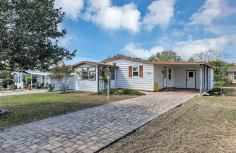 1404 PLANTATION DR, LADY LAKE, FL, 32159, Lady Lake, FL 32159