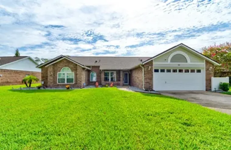 18 CARRIAGE CREEK WAY, ORMOND BEACH, FL,..., Ormond Beach, FL 32174