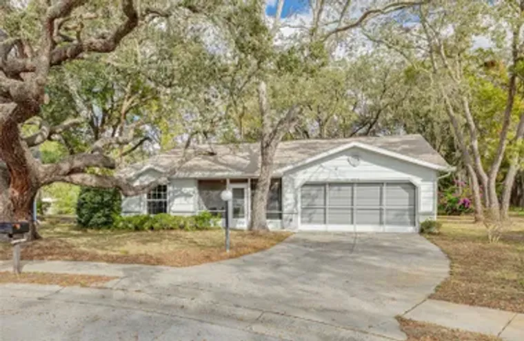 8619 GOLD PINE DR, PORT RICHEY, FL, 3466..., Port Richey, FL 34668