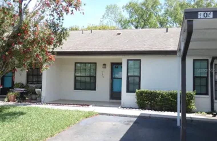 2211 EISENHOWER DR 106, DUNEDIN, FL, 346..., Dunedin, FL 34698