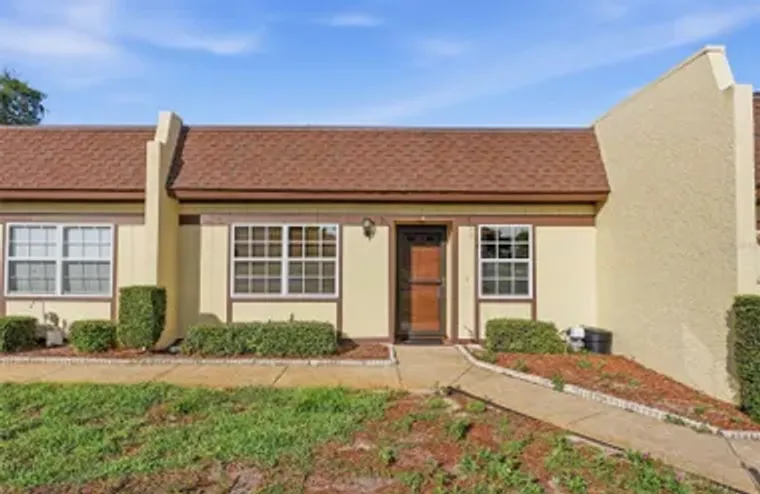 11430 CARRIAGE HILL DR 4, PORT RICHEY, F..., Port Richey, FL 34668