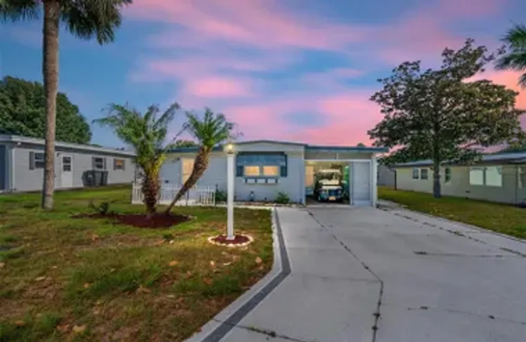1027 VERMONT AVE, LADY LAKE, FL, 32159, Lady Lake, FL 32159