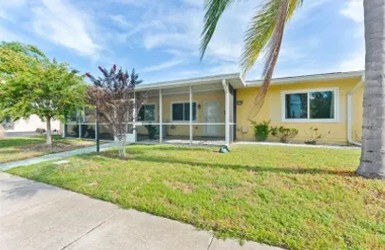 1013 RICKENBACKER DR, SUN CITY CENTER, F..., Sun City Center, FL 33573