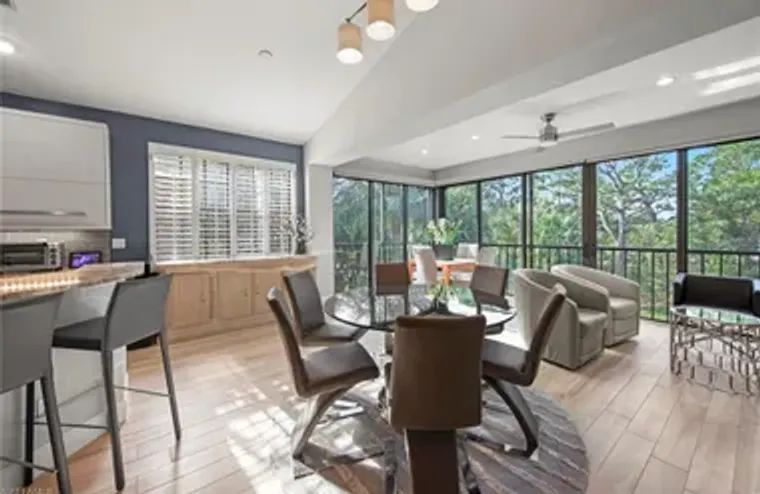 27031 OAKWOOD LAKE DR 201, BONITA SPRING..., Bonita Springs, FL 34134