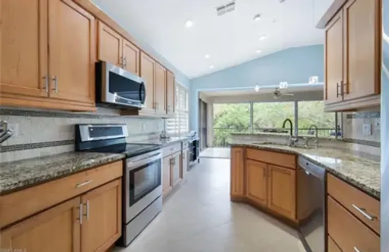 25208 PELICAN CREEK CIR 201, BONITA SPRI..., Bonita Springs, FL 34134