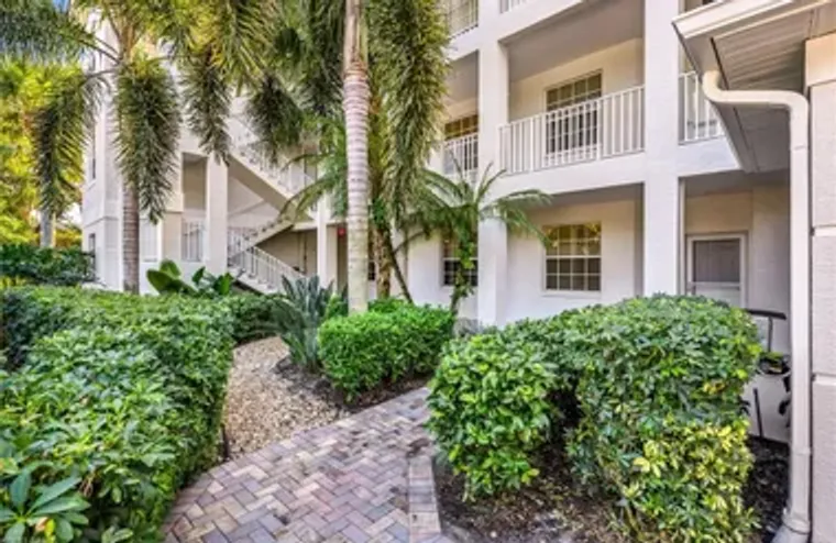 3421 POINTE CREEK CT APT 101, BONITA SPR..., Bonita Springs, FL 34134