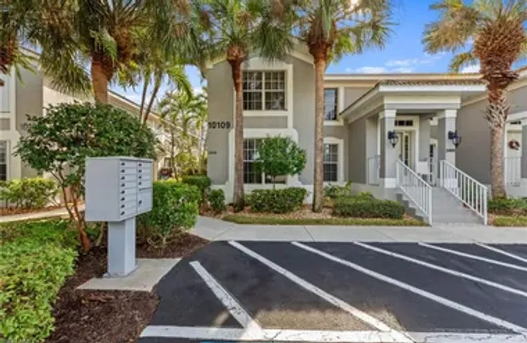 10109 COLONIAL COUNTRY CLUB BLVD APT 241..., Fort Myers, FL 33913