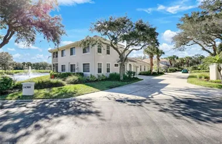 24300 SANDPIPER ISLE WAY 202, BONITA SPR..., Bonita Springs, FL 34134