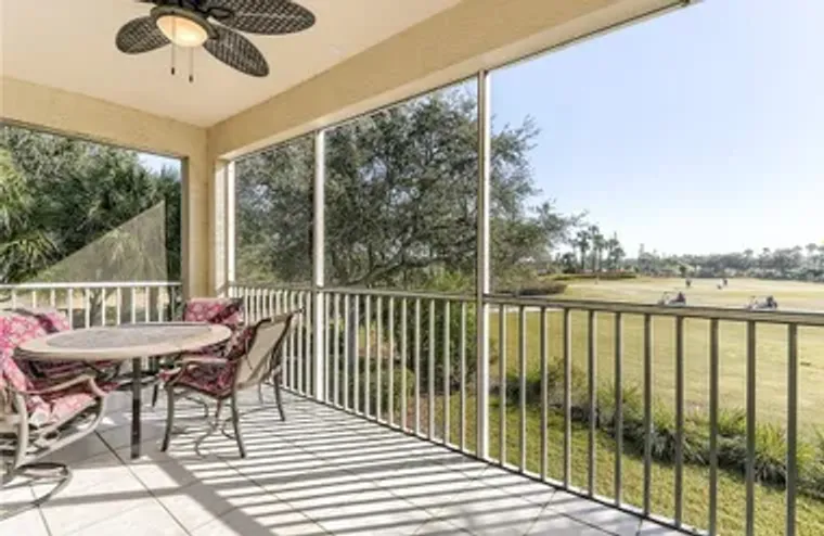 3000 MEANDERING WAY 201, FORT MYERS, FL,..., Fort Myers, FL 33905