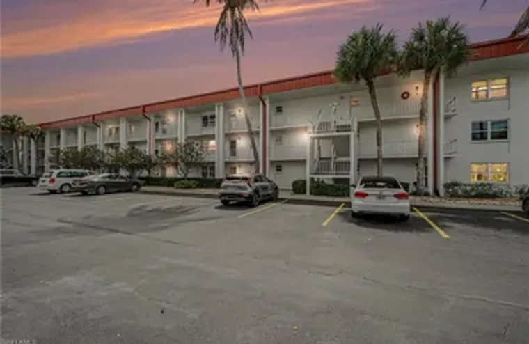 1700 PINE VALLEY DR 205, FORT MYERS, FL,..., Fort Myers, FL 33907