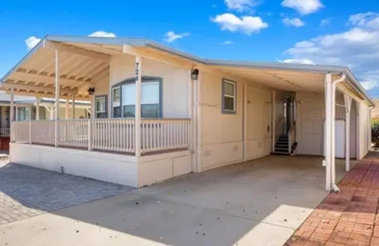 724 N MESQUITE TREE DR, DEWEY-HUMBOLDT, ..., Dewey-humboldt, AZ 86327