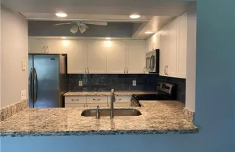 1110 SW 125TH AVE APT 314M, PEMBROKE PIN..., Pembroke Pines, FL 33027