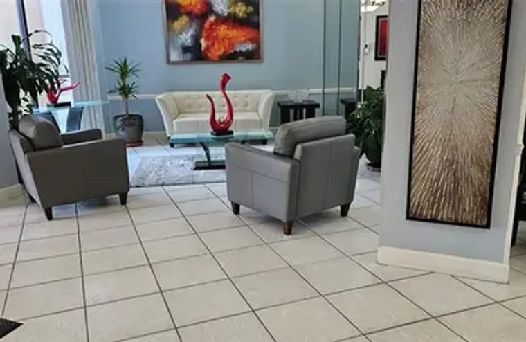 1000 SAINT CHARLES PL 220, PEMBROKE PINE..., Pembroke Pines, FL 33026