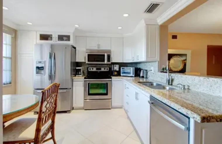 3202 PORTOFINO PT E4, COCONUT CREEK, FL,..., Coconut Creek, FL 33066