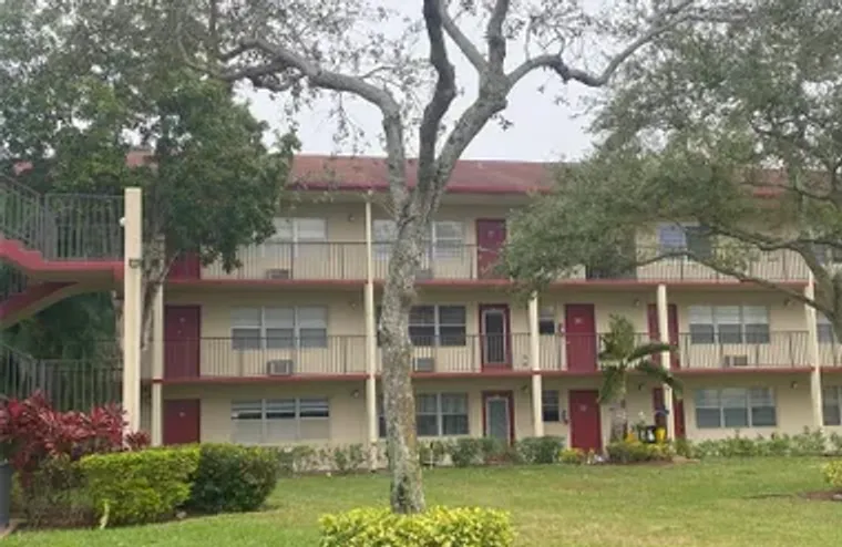 151 SW 134TH WAY APT 205, PEMBROKE PINES..., Pembroke Pines, FL 33027