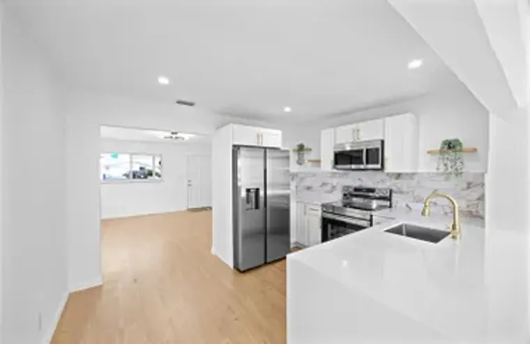 2920 NW 2ND AVE, POMPANO BEACH, FL, 3306..., Pompano Beach, FL 33064