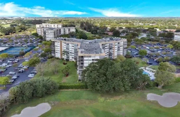 1300 SAINT CHARLES PL 522, PEMBROKE PINE..., Pembroke Pines, FL 33026