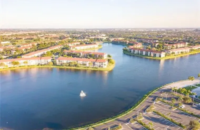 12950 SW 7TH CT 210A, PEMBROKE PINES, FL..., Pembroke Pines, FL 33027