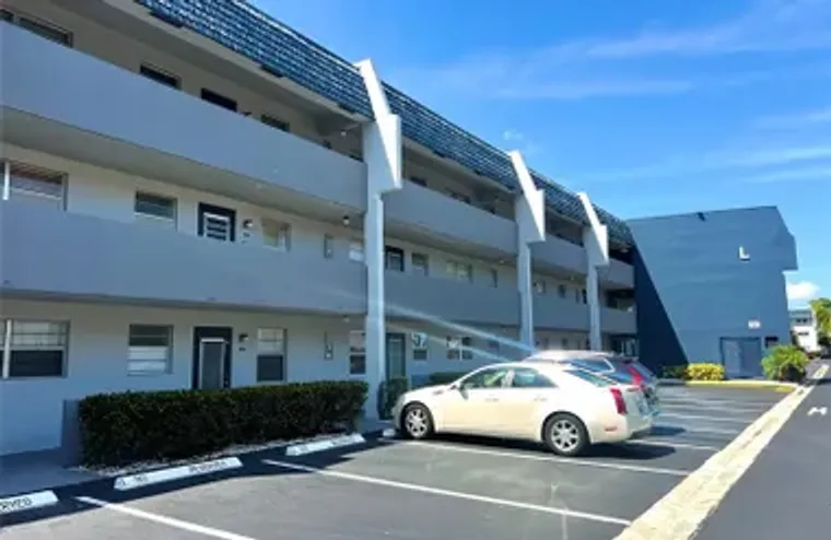 7897 GOLF CIRCLE DR APT 110, MARGATE, FL..., Margate, FL 33063