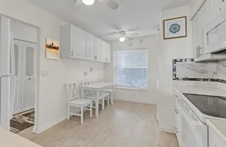 14575 BONAIRE BLVD 202, DELRAY BEACH, FL..., Delray Beach, FL 33446