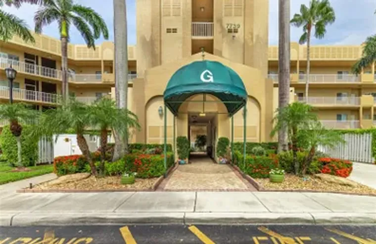 7739 SOUTHAMPTON TER 202, TAMARAC, FL, 3..., Tamarac, FL 33321