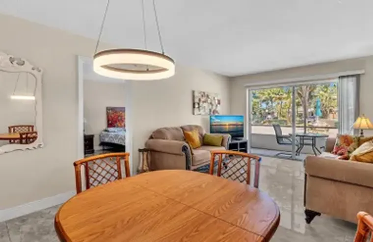 2801 NW 47TH TER APT 106, LAUDERDALE LAK..., Lauderdale Lakes, FL 33313