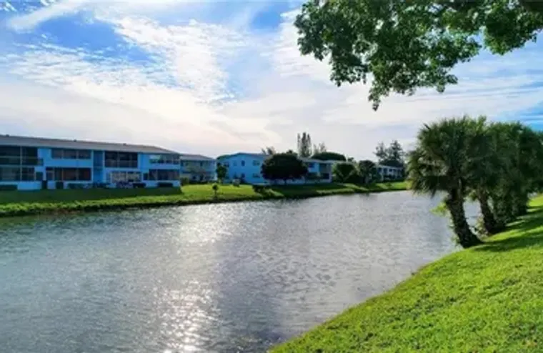 57 NORTHAMPTON C C, WEST PALM BEACH, FL,..., West Palm Beach, FL 33417