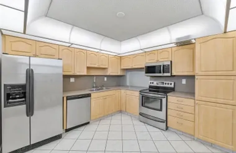 4930 E SABAL PALM BLVD APT 402, TAMARAC,..., Tamarac, FL 33319