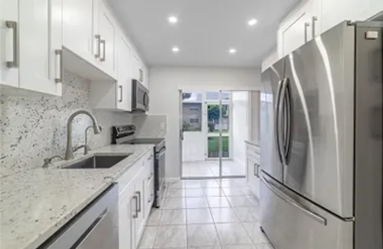 600 NW 80TH AVE APT 105, MARGATE, FL, 33..., Margate, FL 33063