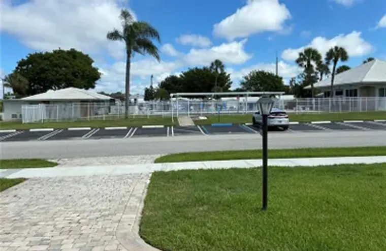 110 LEISURE BLVD, POMPANO BEACH, FL, 330..., Pompano Beach, FL 33064