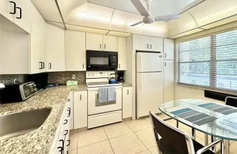 2504 ANTIGUA TER APT D2, COCONUT CREEK, ..., Coconut Creek, FL 33066