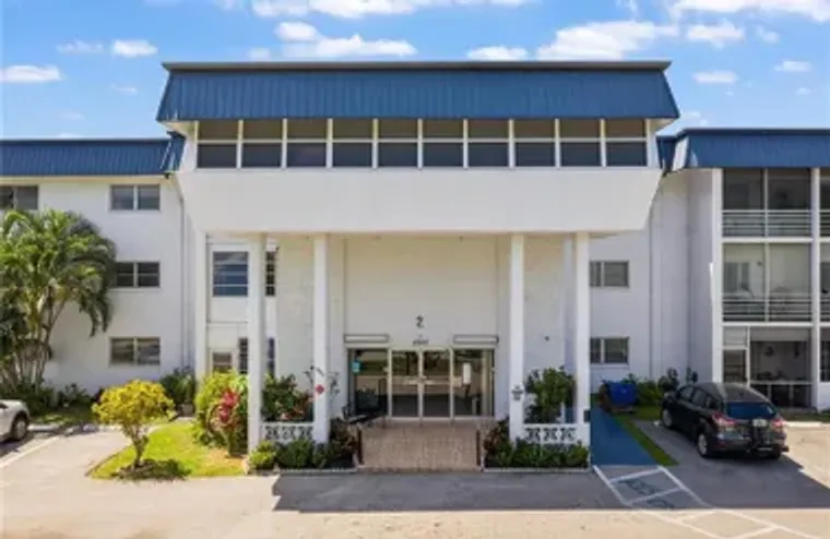 4880 NW 22ND ST 309, LAUDERHILL, FL, 333..., Lauderhill, FL 33313