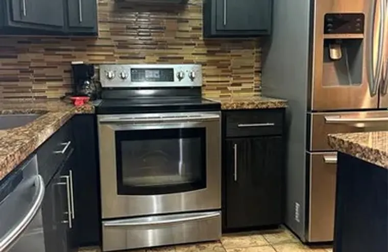 6650 ROYAL PALM BLVD C 204, MARGATE, FL,..., Margate, FL 33063