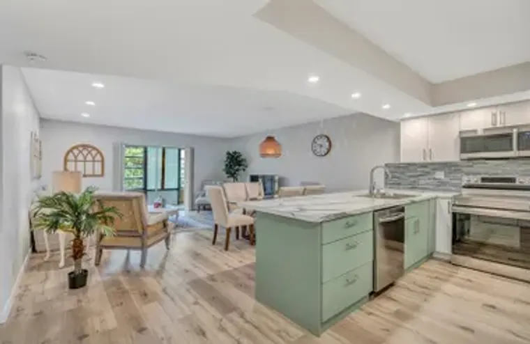 4750 NW 22ND CT 417, LAUDERHILL, FL, 333..., Lauderhill, FL 33313