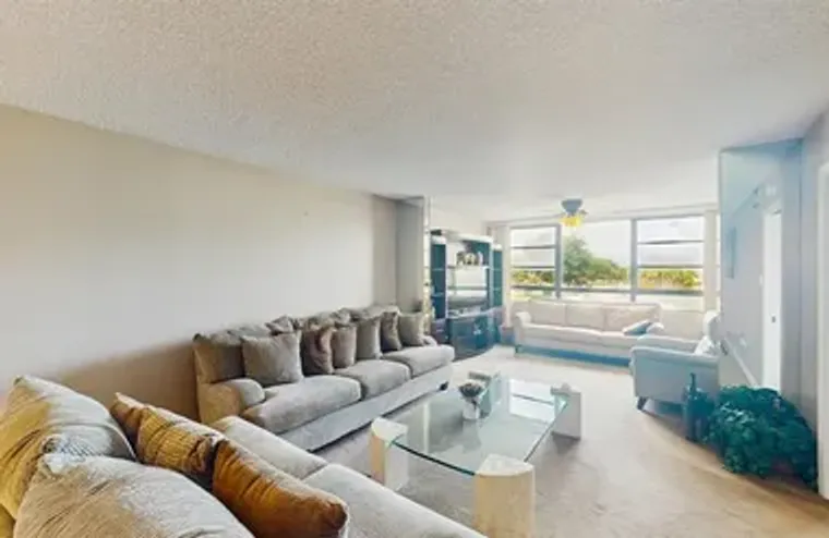 10352 E CLAIRMONT CIR # 1, TAMARAC, FL, ..., Tamarac, FL 33321