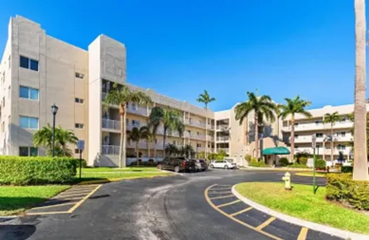 7775 SOUTHAMPTON TER APT 310, TAMARAC, F..., Tamarac, FL 33321