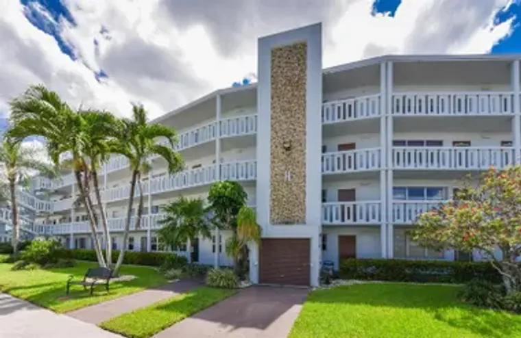 3026 NEWPORT H # 3026, DEERFIELD BEACH, ..., Deerfield Beach, FL 33442